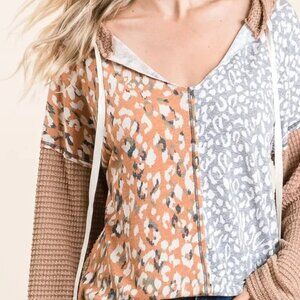 BiBi Popcorn Waffle Knit Hoodie with Print Block Front